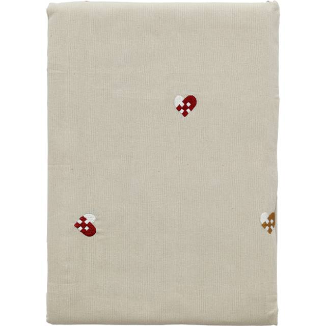 Billede af Södahl Christmas Hearts Embroidery Red/White Dug Hvid, Rød (270x140cm)